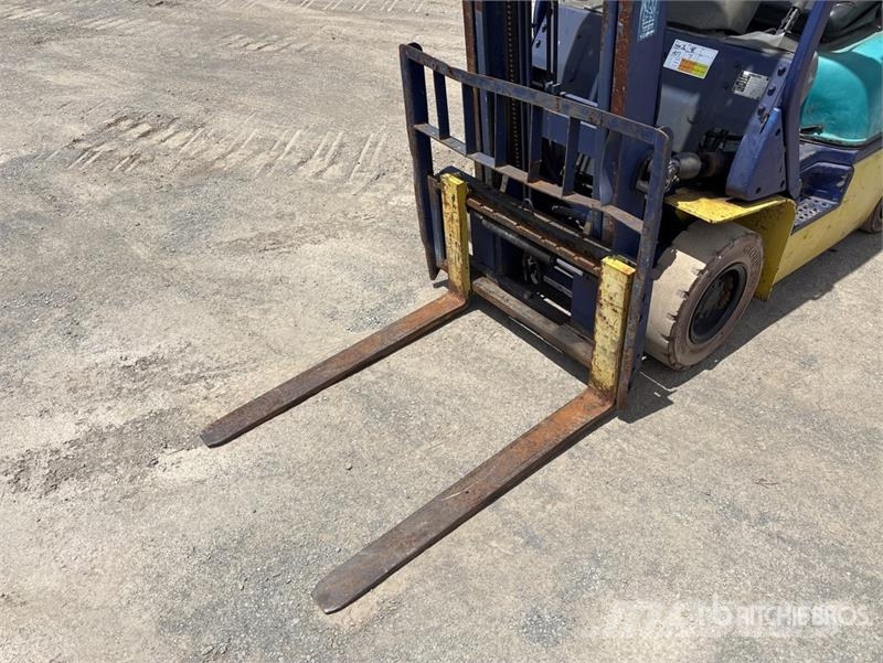 Komatsu FG18T-16 1.8 ton Forklift Інше