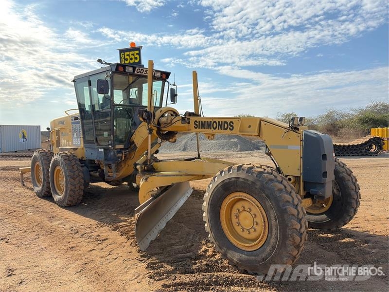 Komatsu GD555-3 Grejderi