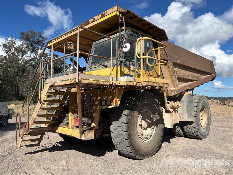 Komatsu HD4655 Haul Truck Csuklósdömperek