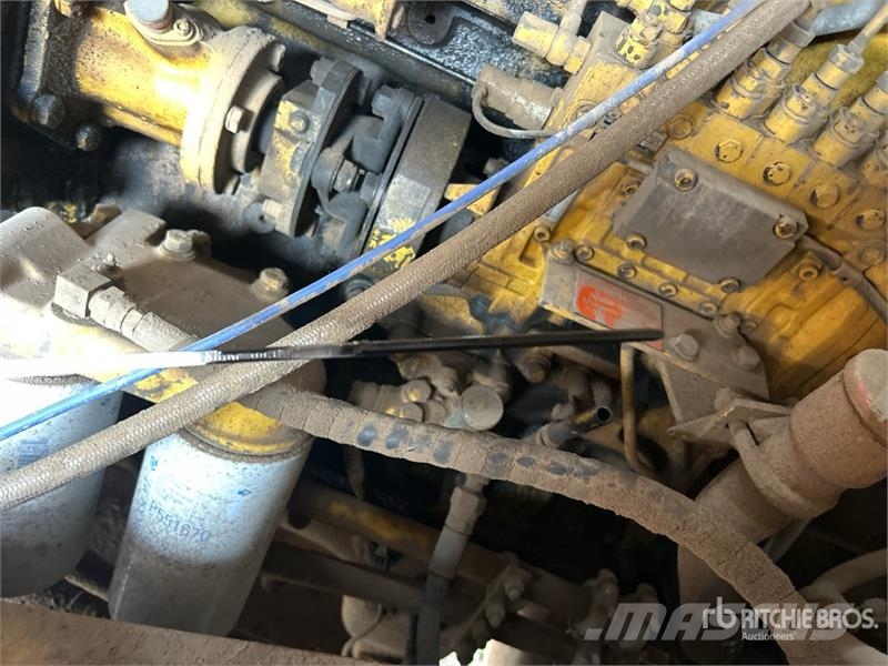 Komatsu HD4655 Haul Truck Csuklósdömperek