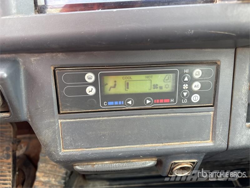 Komatsu HM300-2 Articulated Dump Truck Articulated Haulers