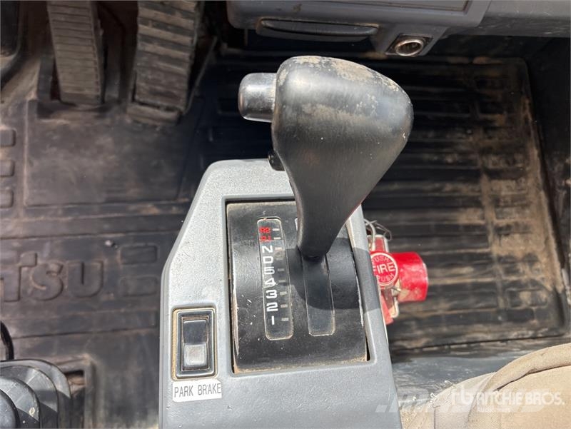 Komatsu HM300-2 Articulated Dump Truck 铰接式自卸车