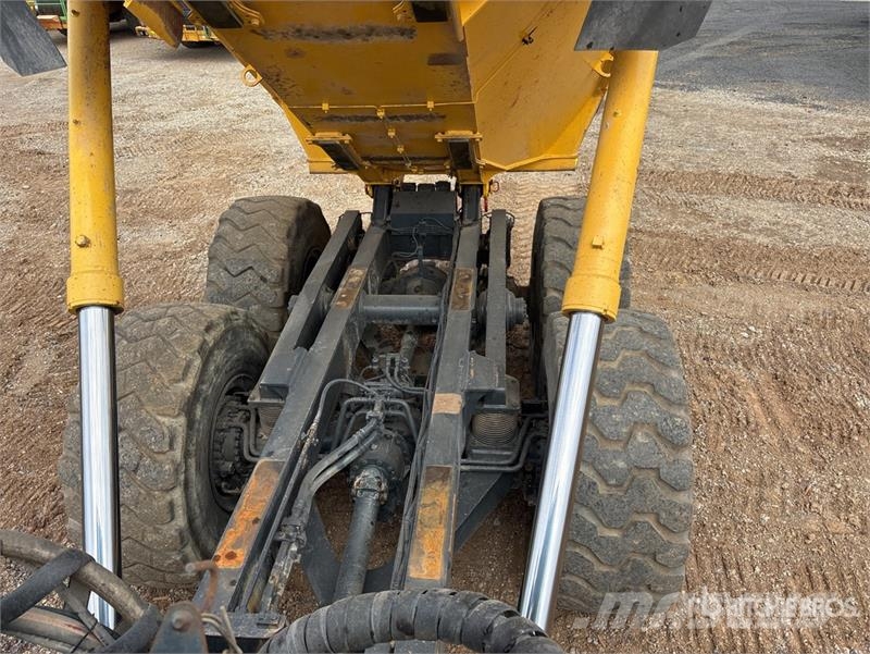 Komatsu HM300-2 Articulated Dump Truck 铰接式自卸车