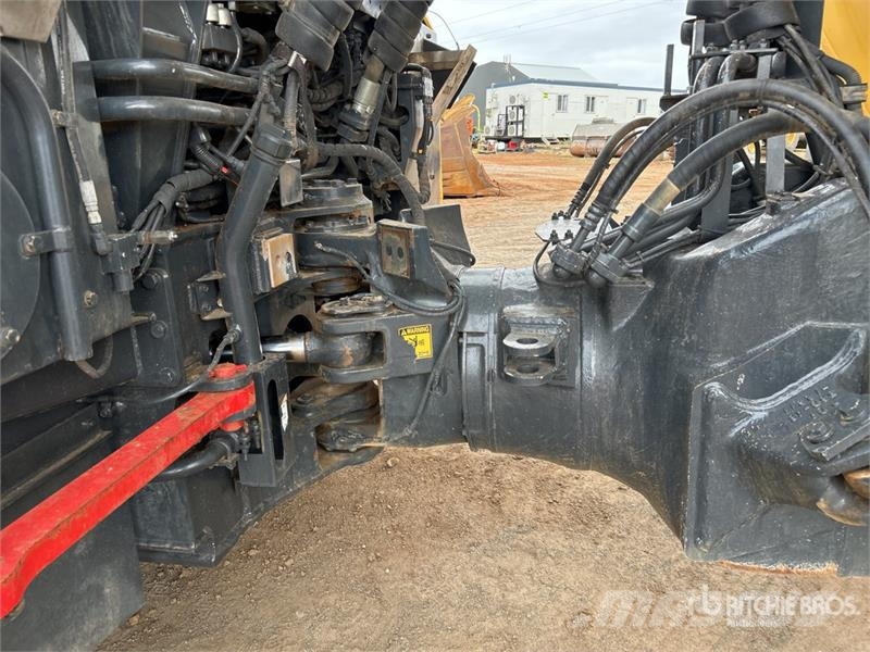 Komatsu HM300-2 Articulated Dump Truck Csuklósdömperek