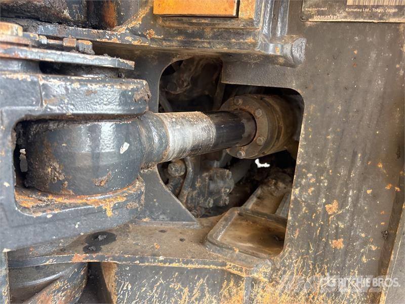 Komatsu HM300-2 Articulated Dump Truck 铰接式自卸车