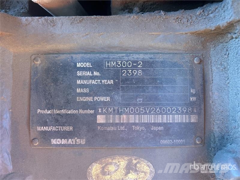Komatsu HM300-2 Articulated Dump Truck ساحبات مفصلية