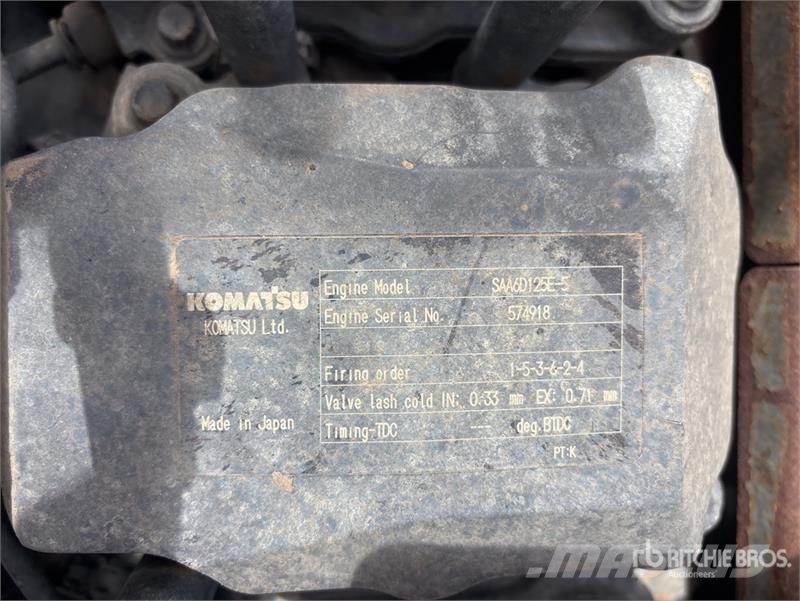 Komatsu HM300-2 Articulated Dump Truck 铰接式自卸车