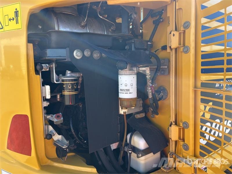 Komatsu PC 138US-11 Tracked Excavator Гусеничні екскаватори