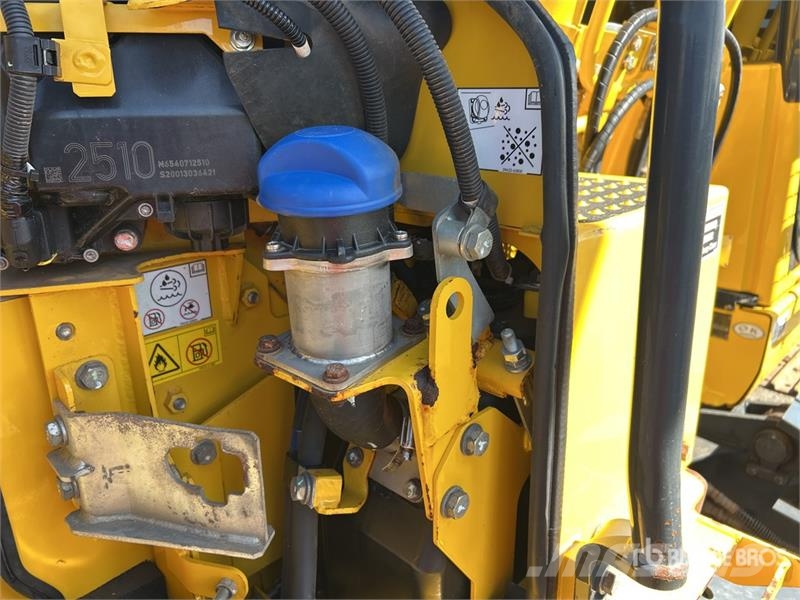 Komatsu PC 138US-11 Tracked Excavator Гусеничні екскаватори