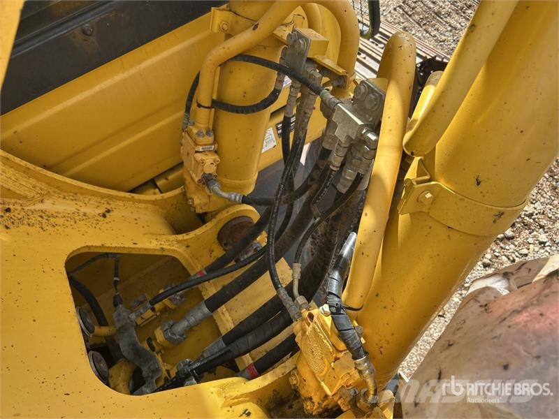Komatsu PC200LC-8M0 Crawler excavators
