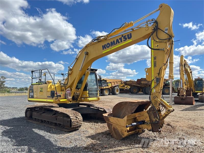 Komatsu PC200LC-8M0 Crawler excavators