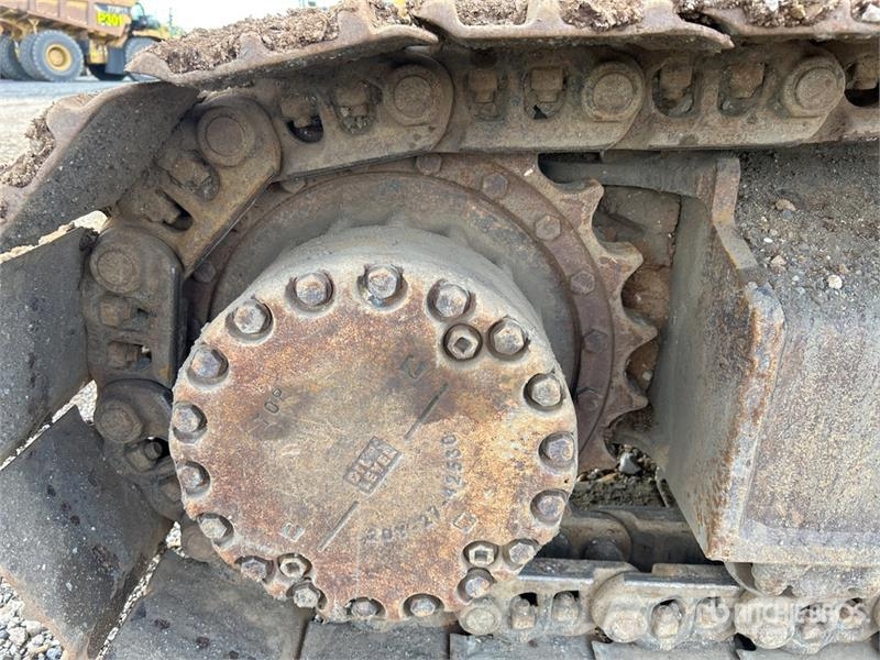 Komatsu PC200LC-8M0 Crawler excavators