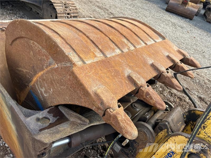 Komatsu PC200LC-8M0 Crawler excavators