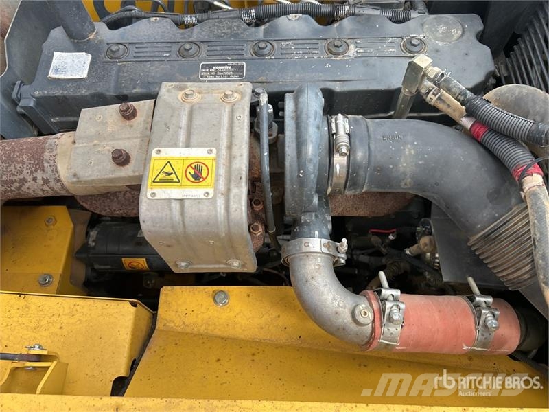Komatsu PC200LC-8M0 Crawler excavators
