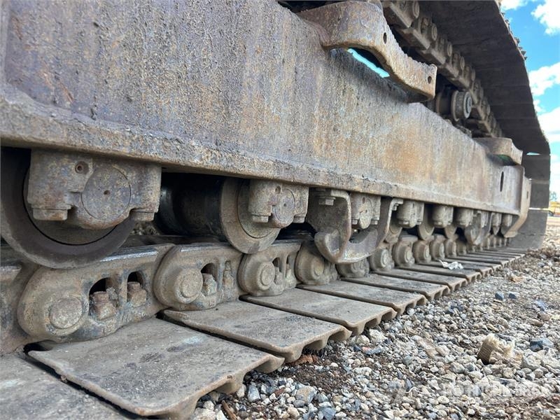 Komatsu PC200LC-8M0 Crawler excavators