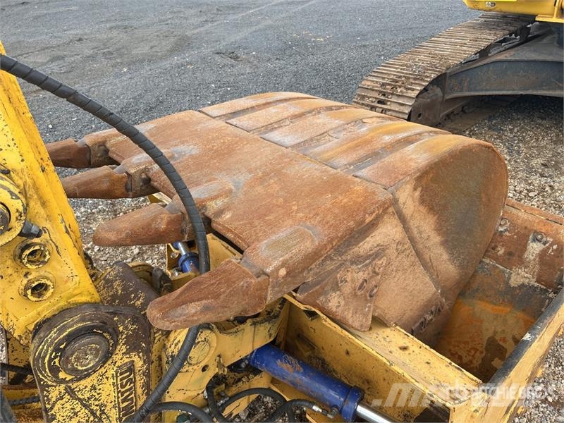 Komatsu PC200LC-8M0 Crawler excavators