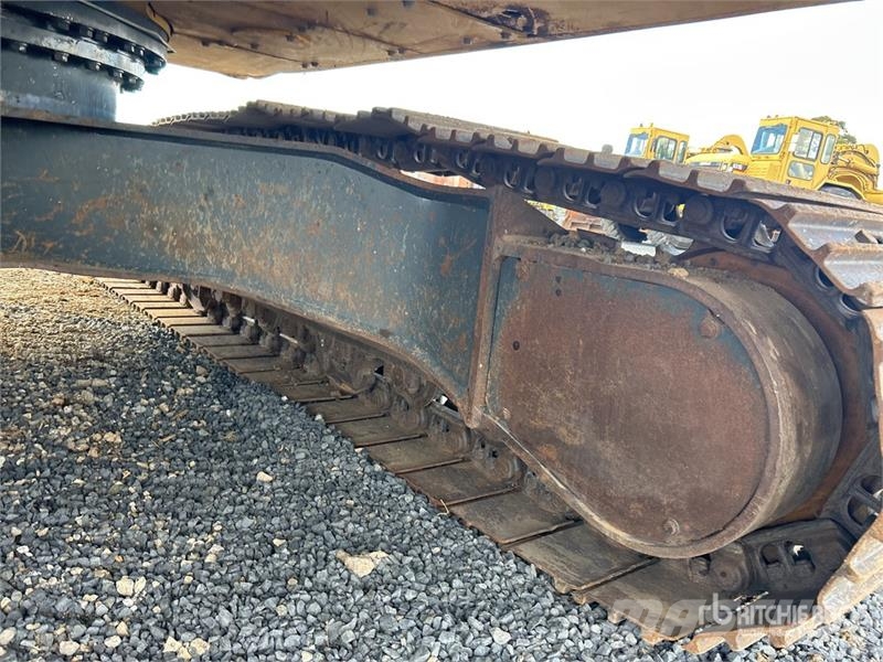 Komatsu PC200LC-8M0 Crawler excavators