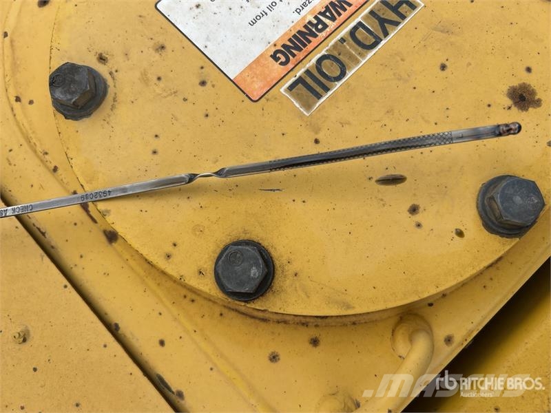 Komatsu PC200LC-8M0 Crawler excavators