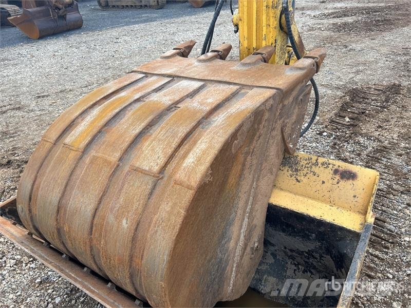 Komatsu PC200LC-8M0 Crawler excavators