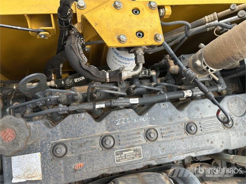 Komatsu PC200LC-8M0 Crawler excavators