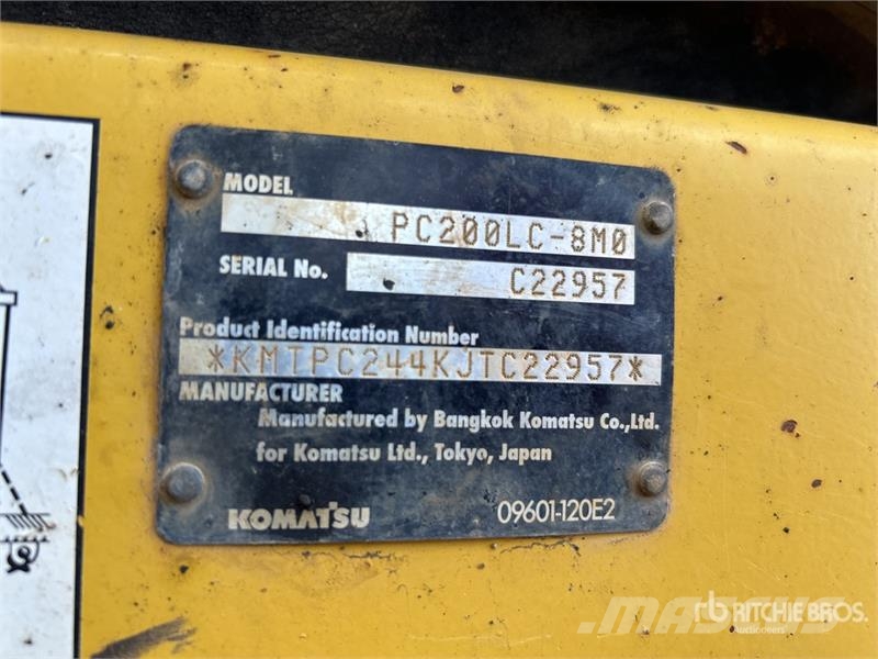 Komatsu PC200LC-8M0 Crawler excavators