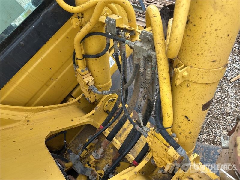 Komatsu PC200LC-8M0 Crawler excavators