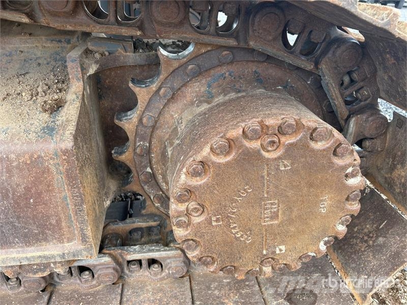 Komatsu PC200LC-8M0 Crawler excavators