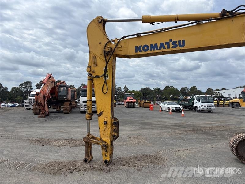 Komatsu PC220LC-8 Tracked Excavator Crawler excavators