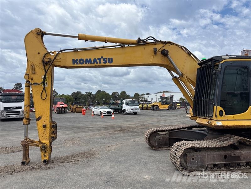 Komatsu PC220LC-8 Tracked Excavator Crawler excavators