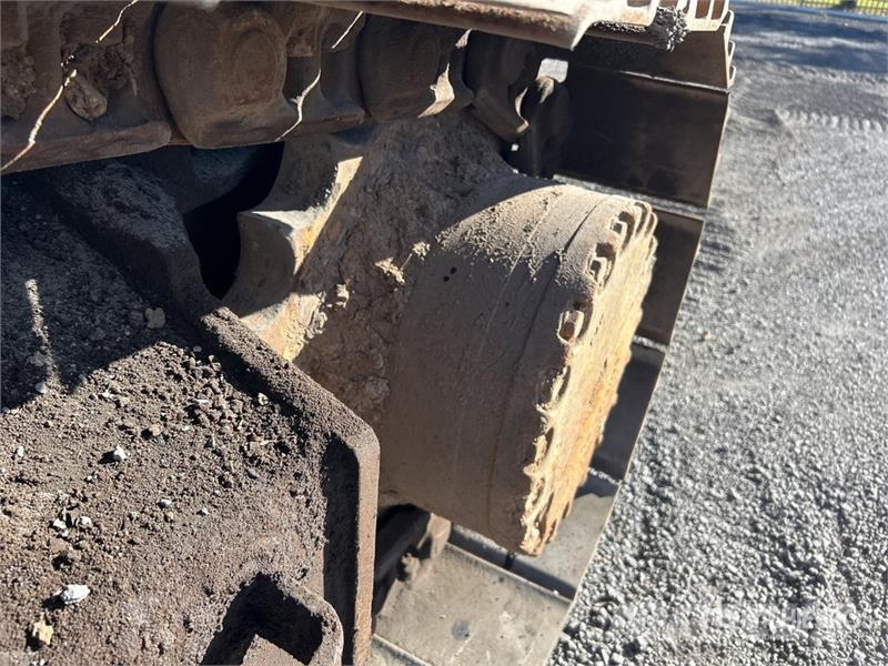 Komatsu PC228US-3NO Tracked Excavator Crawler excavators