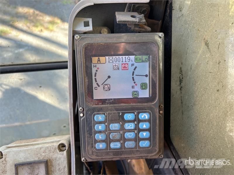 Komatsu PC228US-3NO Tracked Excavator Crawler excavators