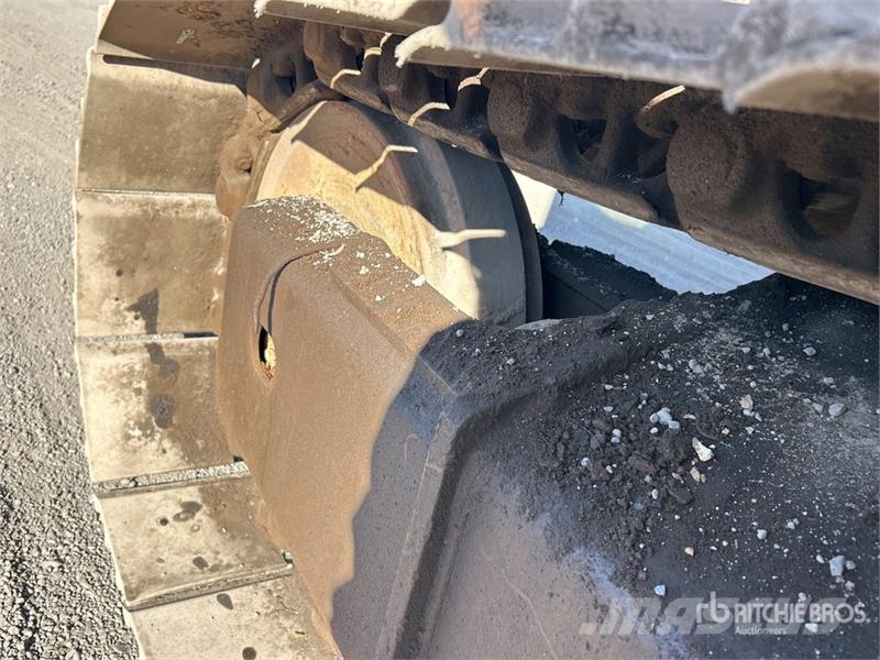 Komatsu PC228US-3NO Tracked Excavator Crawler excavators
