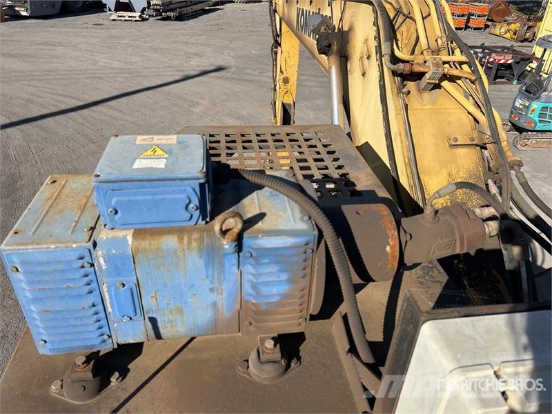 Komatsu PC228US-3NO Tracked Excavator Crawler excavators