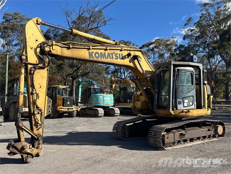 Komatsu PC228US-3NO Tracked Excavator Crawler excavators