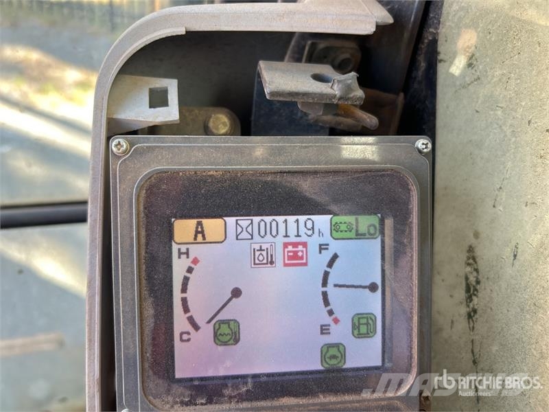 Komatsu PC228US-3NO Tracked Excavator Crawler excavators