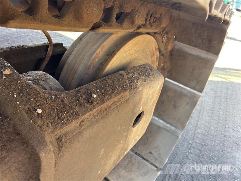 Komatsu PC228US-3NO Tracked Excavator Crawler excavators