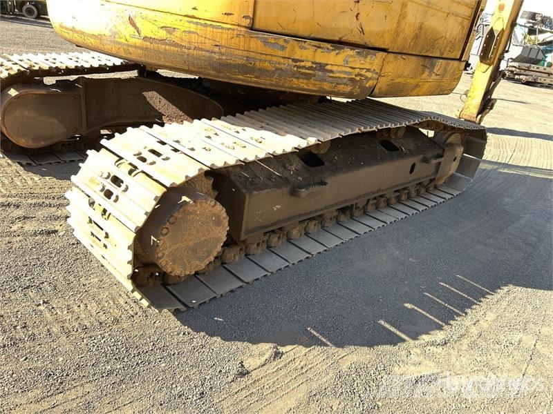 Komatsu PC228US-3NO Tracked Excavator Crawler excavators