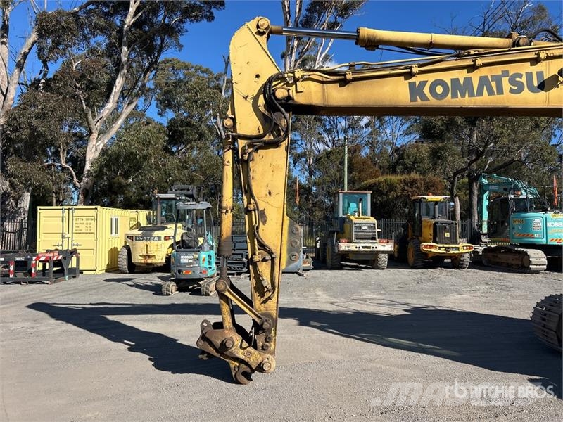 Komatsu PC228US-3NO Tracked Excavator Crawler excavators