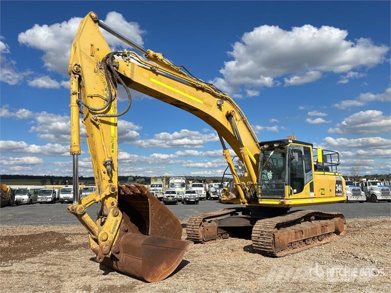 Komatsu PC300LC-8M0 Tracked Excavator Roomikekskavaatorid