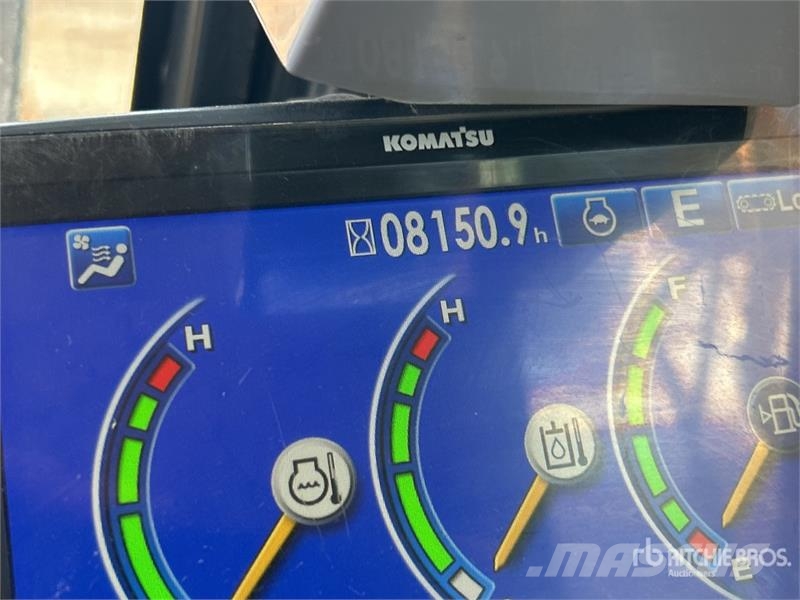 Komatsu PC300LC-8M0 Tracked Excavator Bageri guseničari