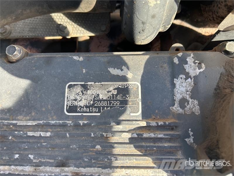 Komatsu PC300LC-8M0 Tracked Excavator Lánctalpas kotrók