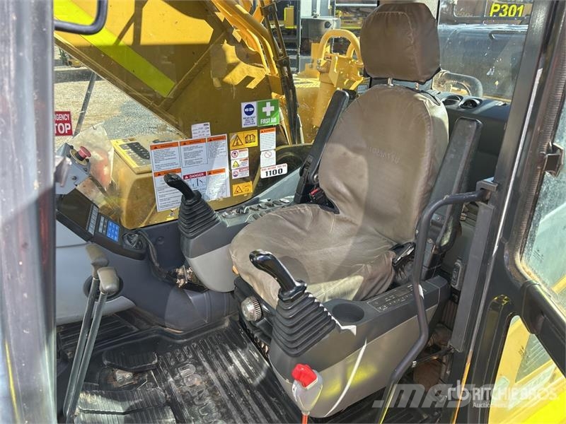 Komatsu PC300LC-8M0 Tracked Excavator Roomikekskavaatorid