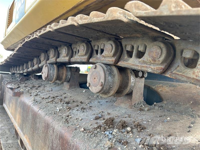 Komatsu PC300LC-8M0 Tracked Excavator Bageri guseničari