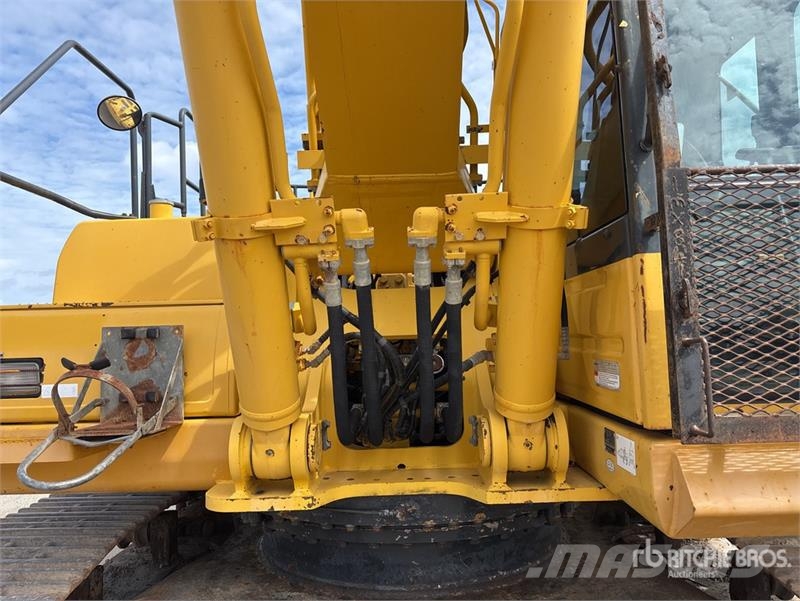Komatsu PC350LC-8MO Tracked Excavator Bagri goseničarji