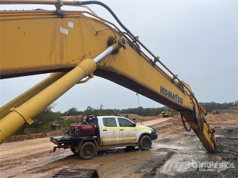 Komatsu PC400-7 Tracked Excavator (Inoperable) Crawler excavators