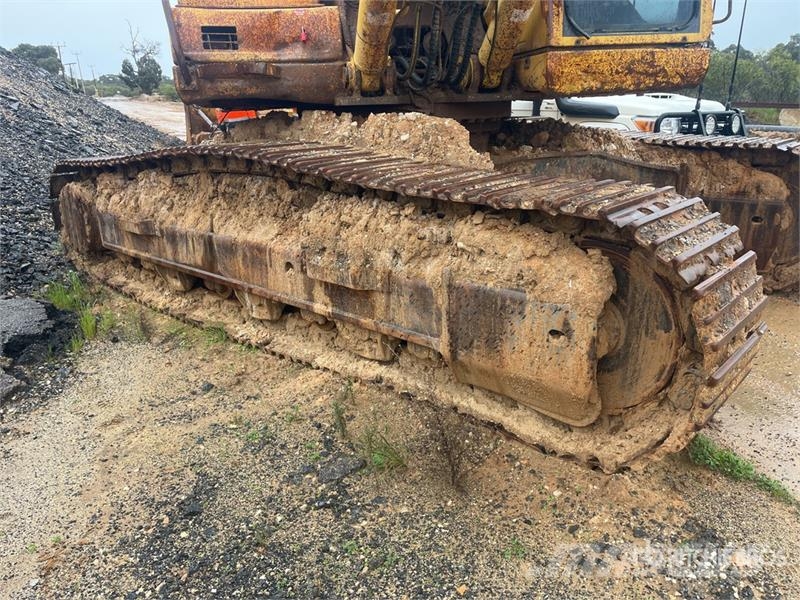 Komatsu PC400-7 Tracked Excavator (Inoperable) Crawler excavators