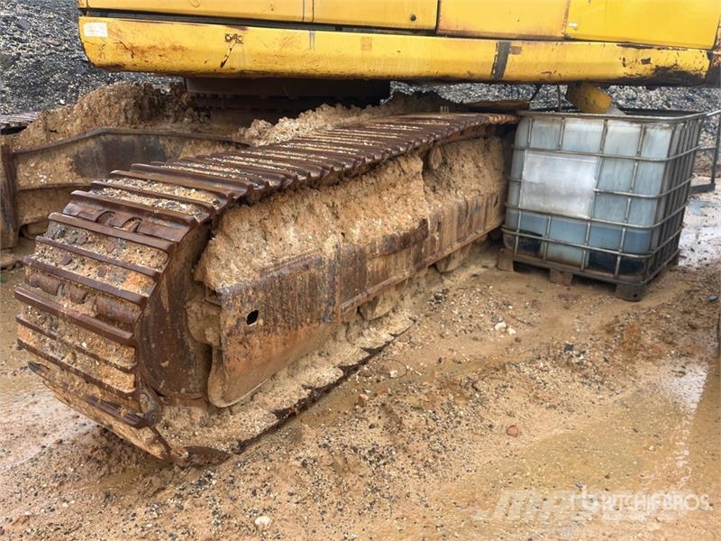 Komatsu PC400-7 Tracked Excavator (Inoperable) Crawler excavators