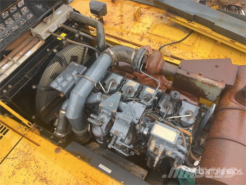 Komatsu PC400-7 Tracked Excavator (Inoperable) Crawler excavators