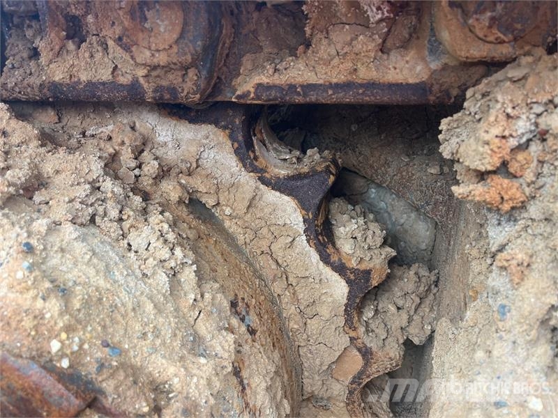 Komatsu PC400-7 Tracked Excavator (Inoperable) Crawler excavators