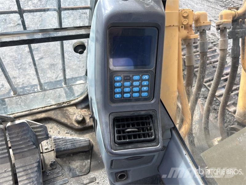 Komatsu PC400LC-7 Tracked Excavator Lánctalpas kotrók